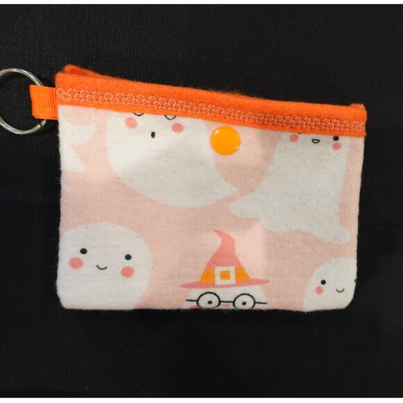 Ghostly Cute! - Set of 4 snap pouche key ring / ANYTHING holders! - Picture 5 of 14